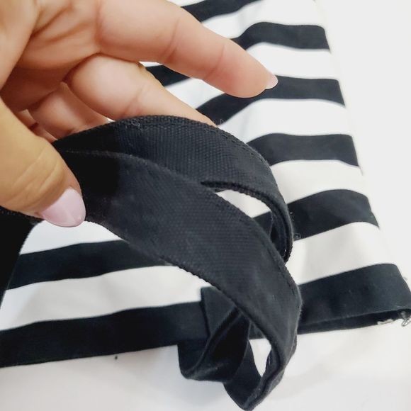 4x$25 Sephora black white stripes open tote bag - Picture 4 of 11